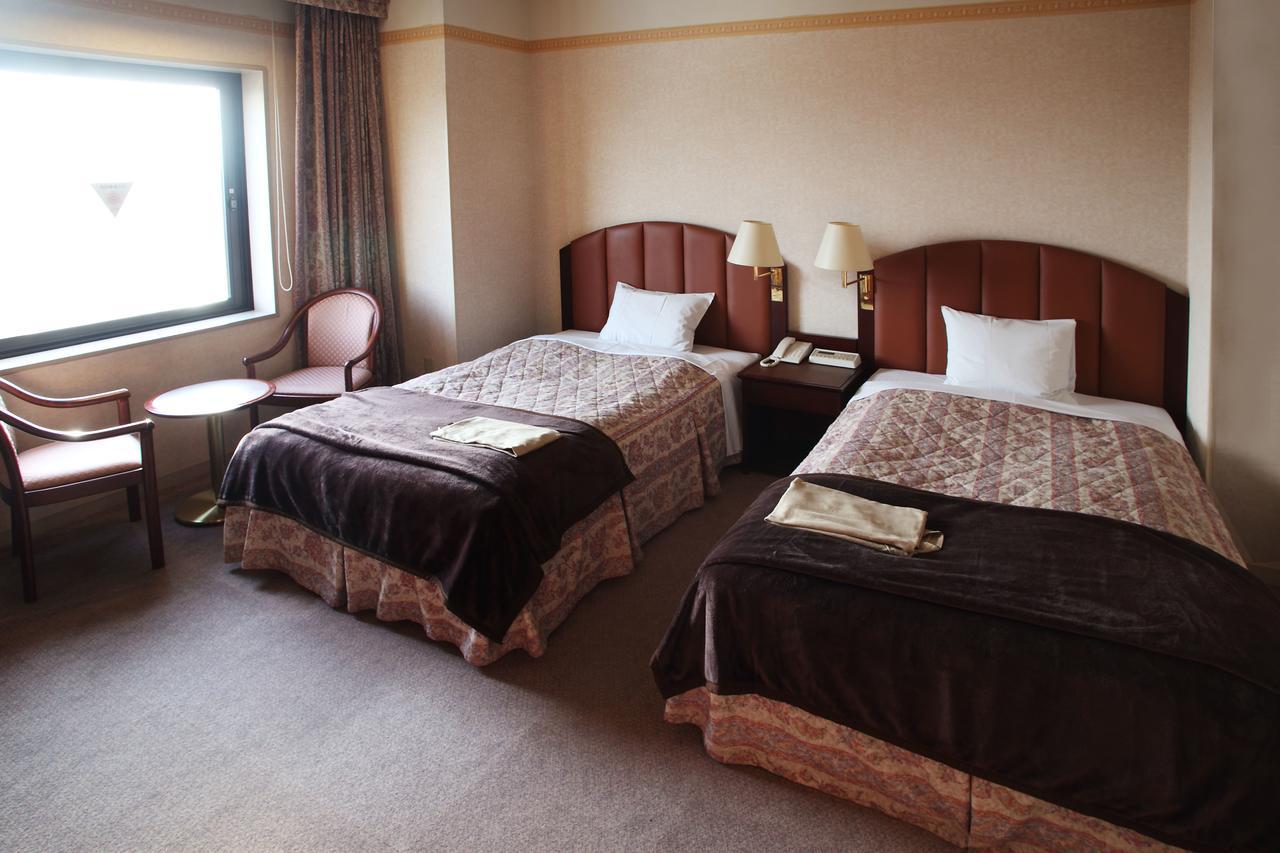 Saitama Grand Hotel Hondzso Kültér fotó